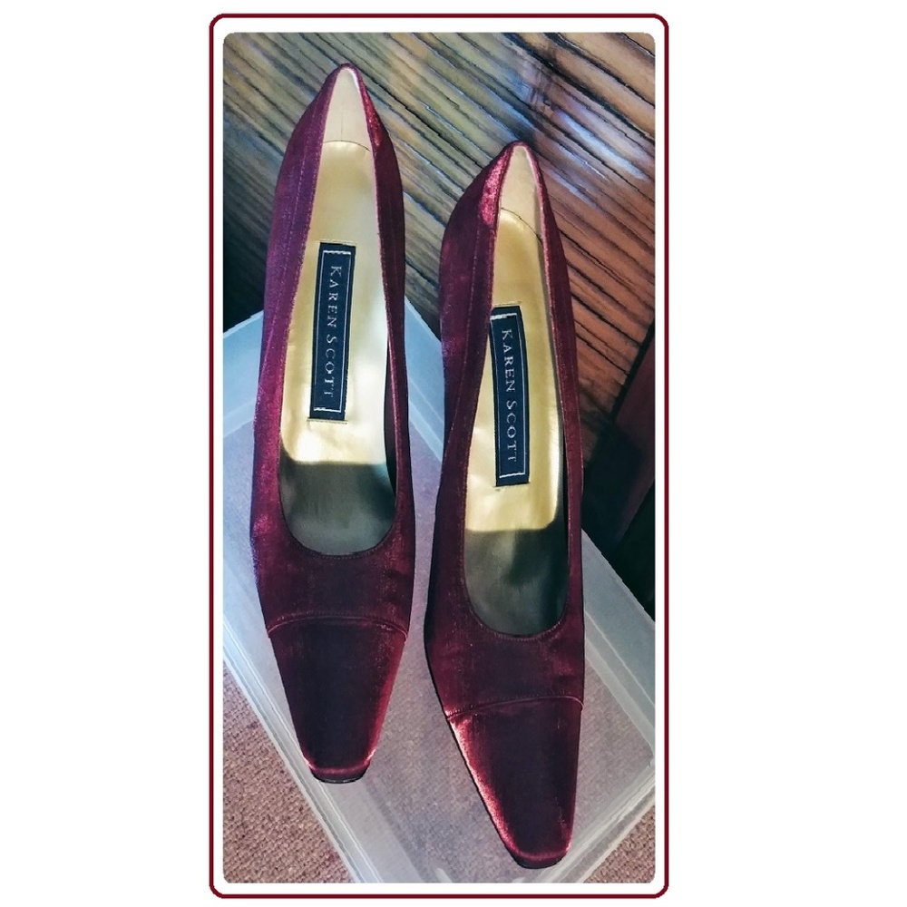 Vintage Wine Red Silk Pump 3 1/2" Heel Excellent Condition +BONUS
